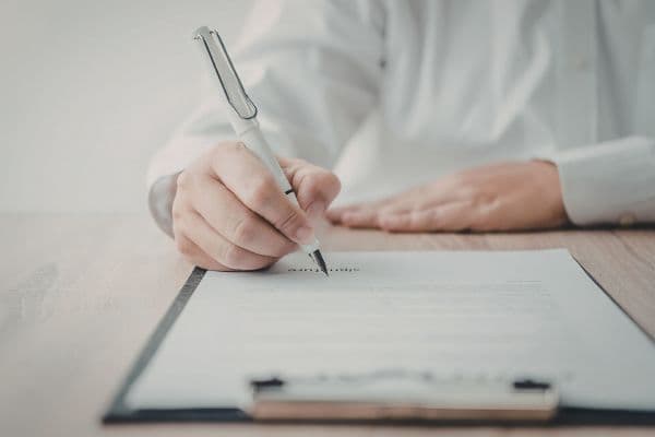 Signing an agreement